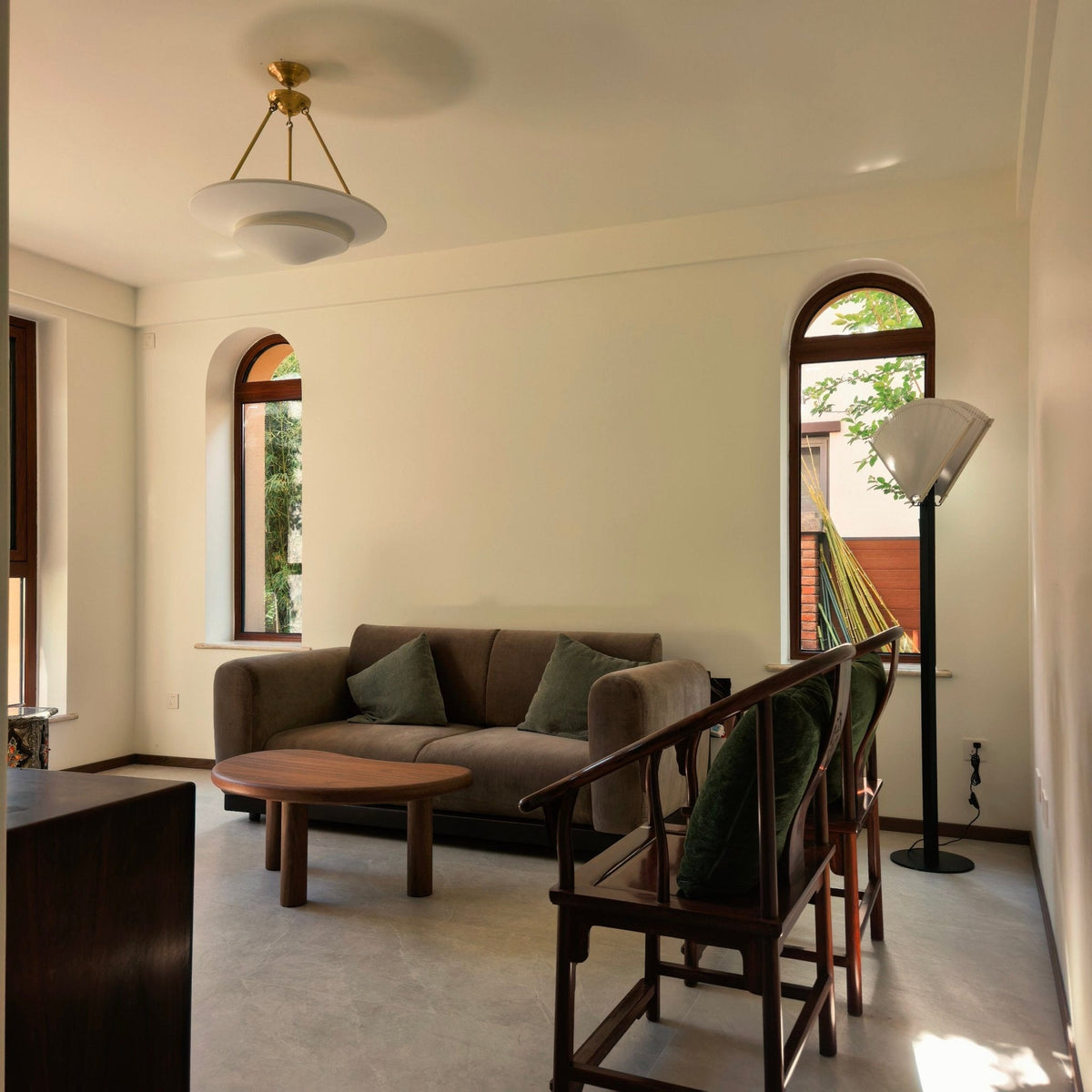 Black Uplight Floor Lamp — Floor Lamp | Maison Monashee — view 3