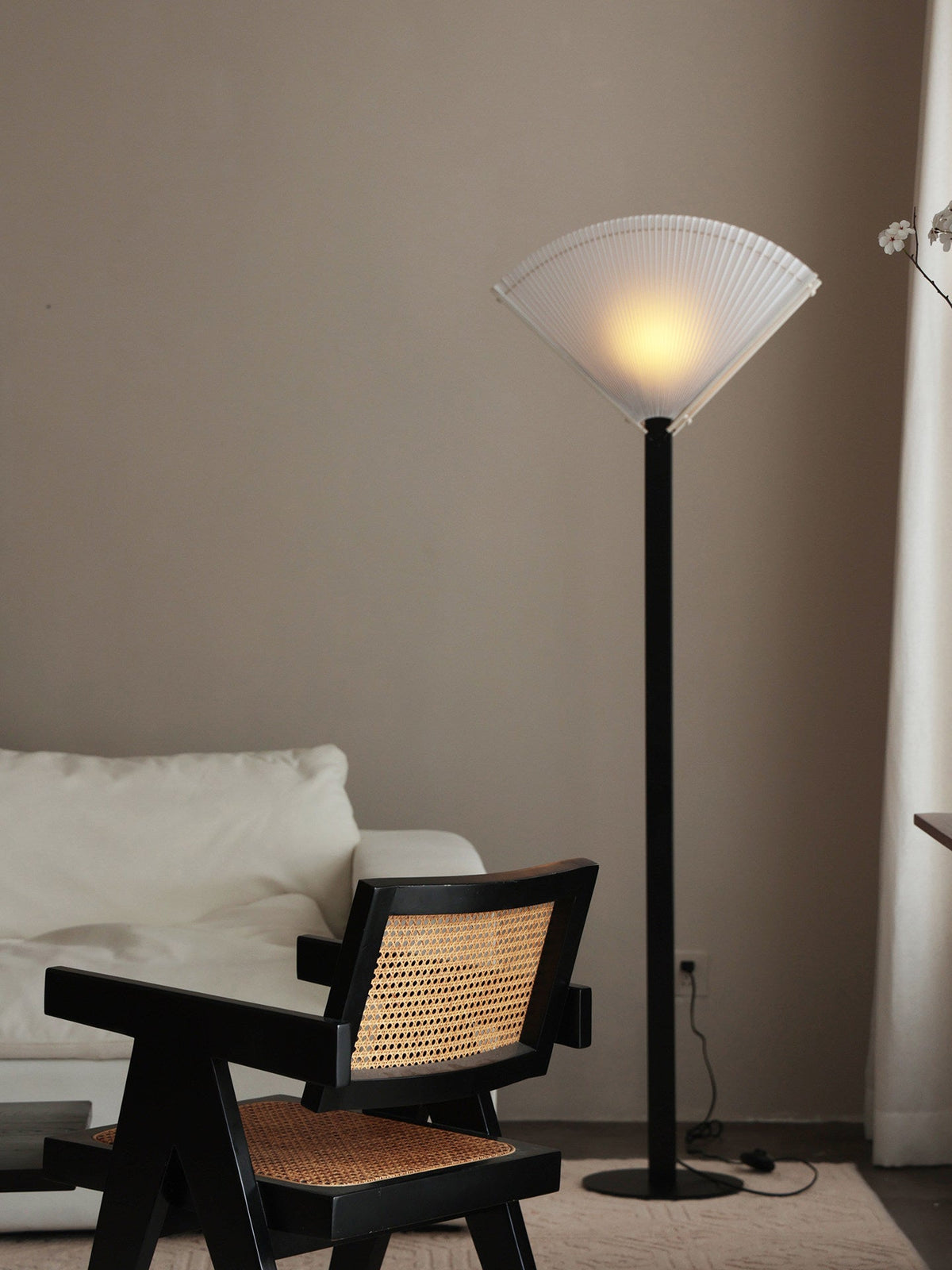 Black Uplight Floor Lamp — Floor Lamp | Maison Monashee — view 4