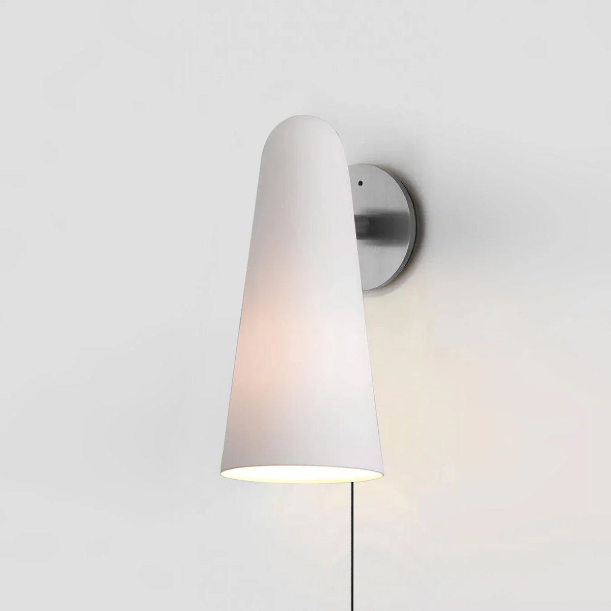 Modern Glass Sconce — Wall Sconce | Maison Monashee — view 11