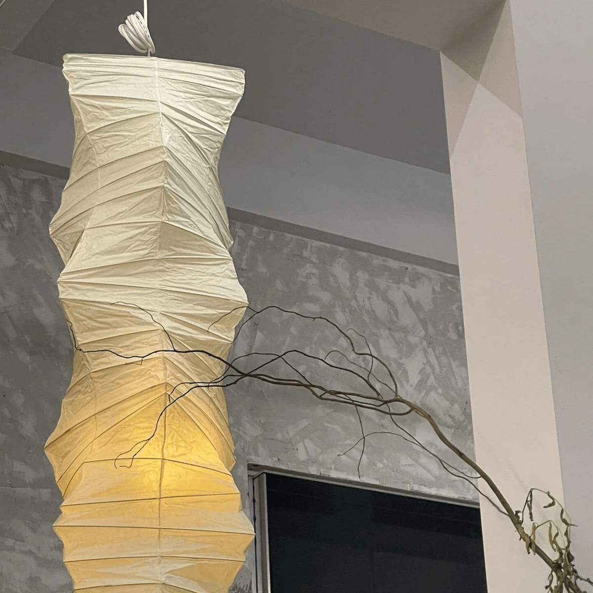 Round Paper Pendant Light — Pendant Light | Maison Monashee — view 6