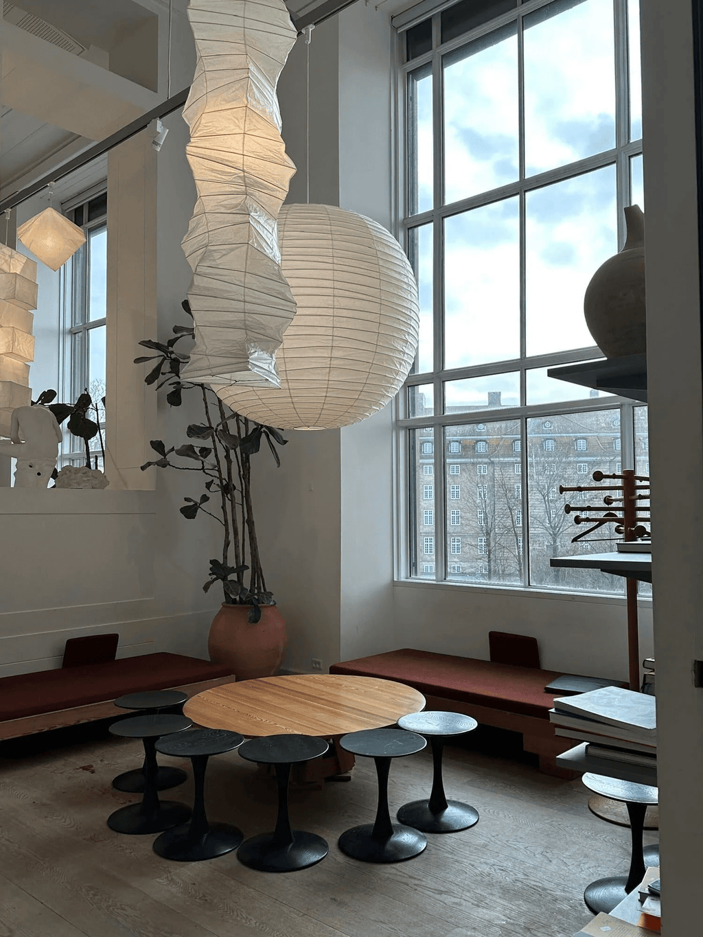 Round Paper Pendant Light — Pendant Light | Maison Monashee — view 14