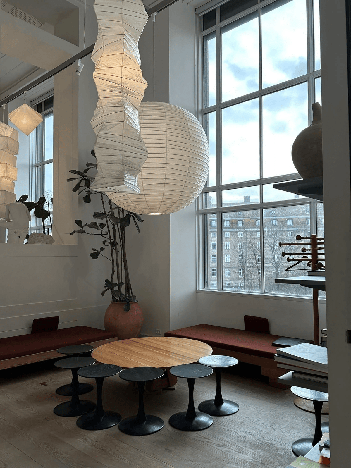 Round Paper Pendant Light — Pendant Light | Maison Monashee — view 14
