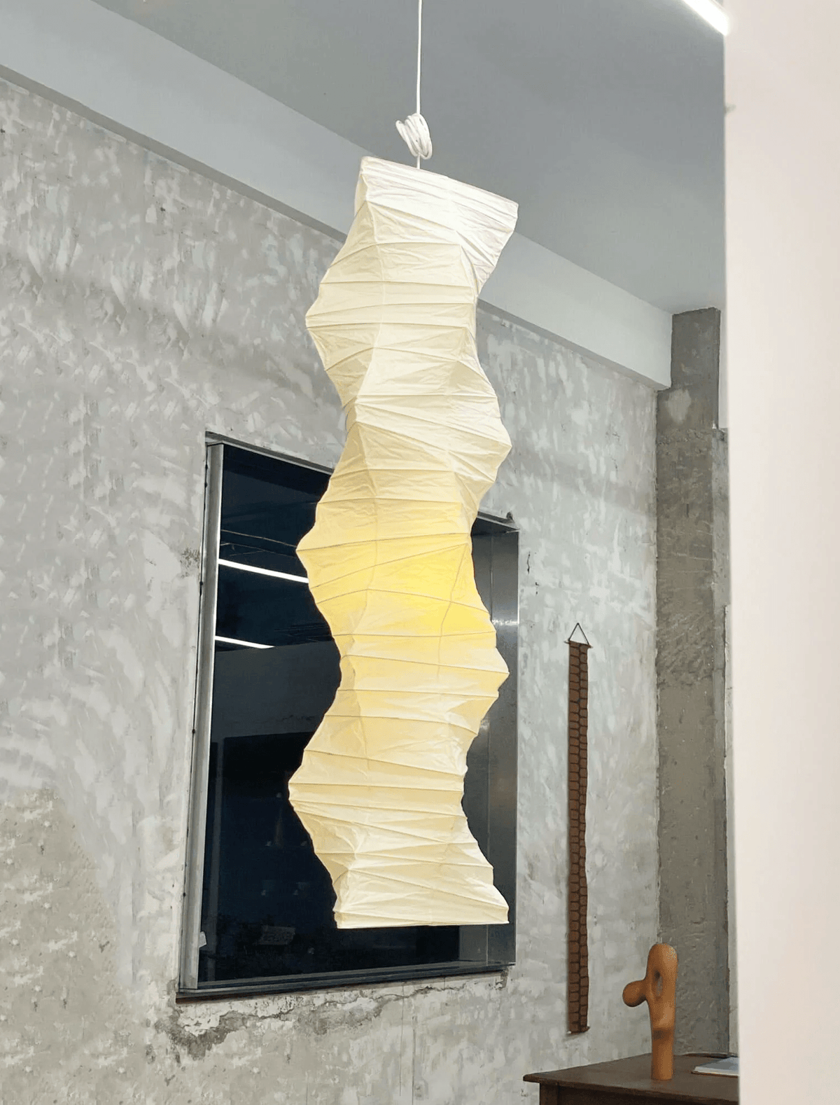 Round Paper Pendant Light — Pendant Light | Maison Monashee — view 22