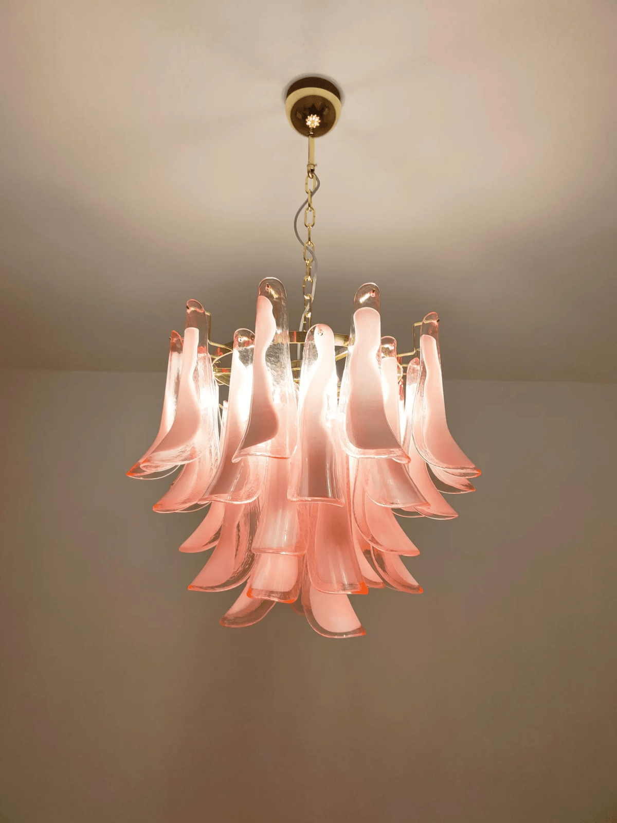 Murano Glass Tiered Chandelier — Chandelier | Maison Monashee — view 60