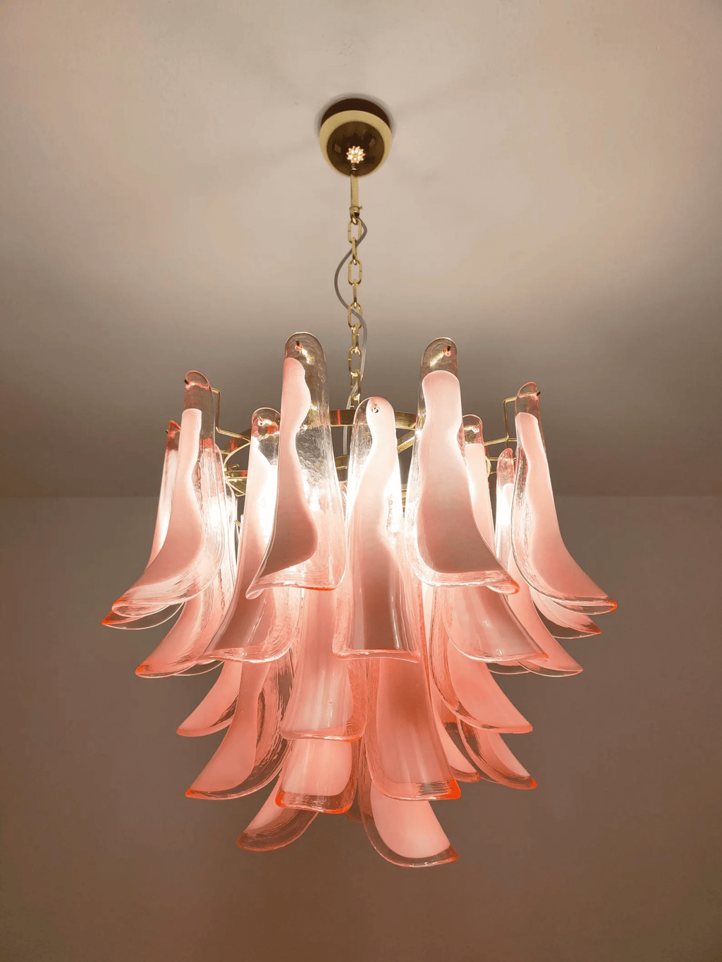Murano Glass Tiered Chandelier — Chandelier | Maison Monashee — view 61