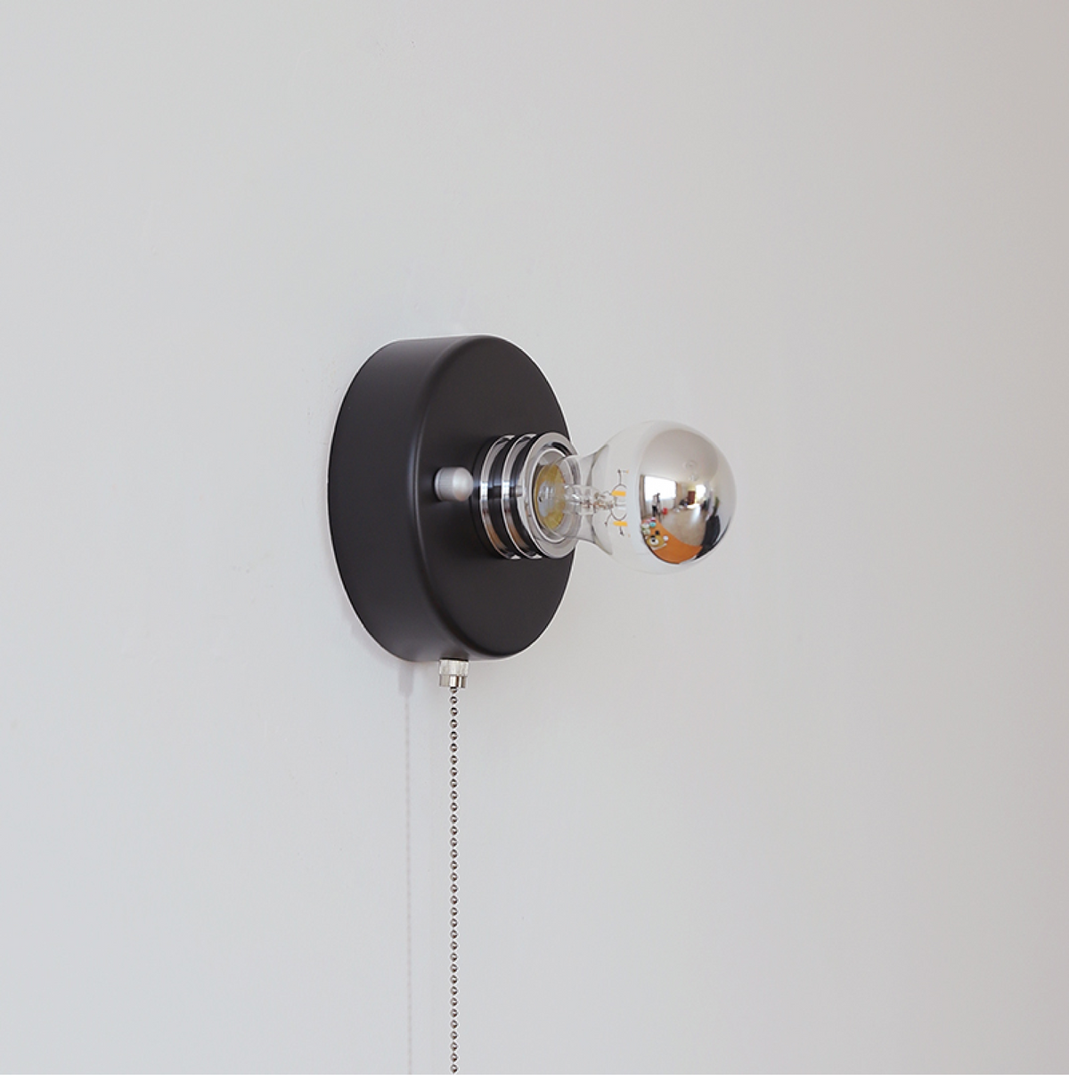 Red Sconce Light — Wall Sconce | Maison Monashee — view 10