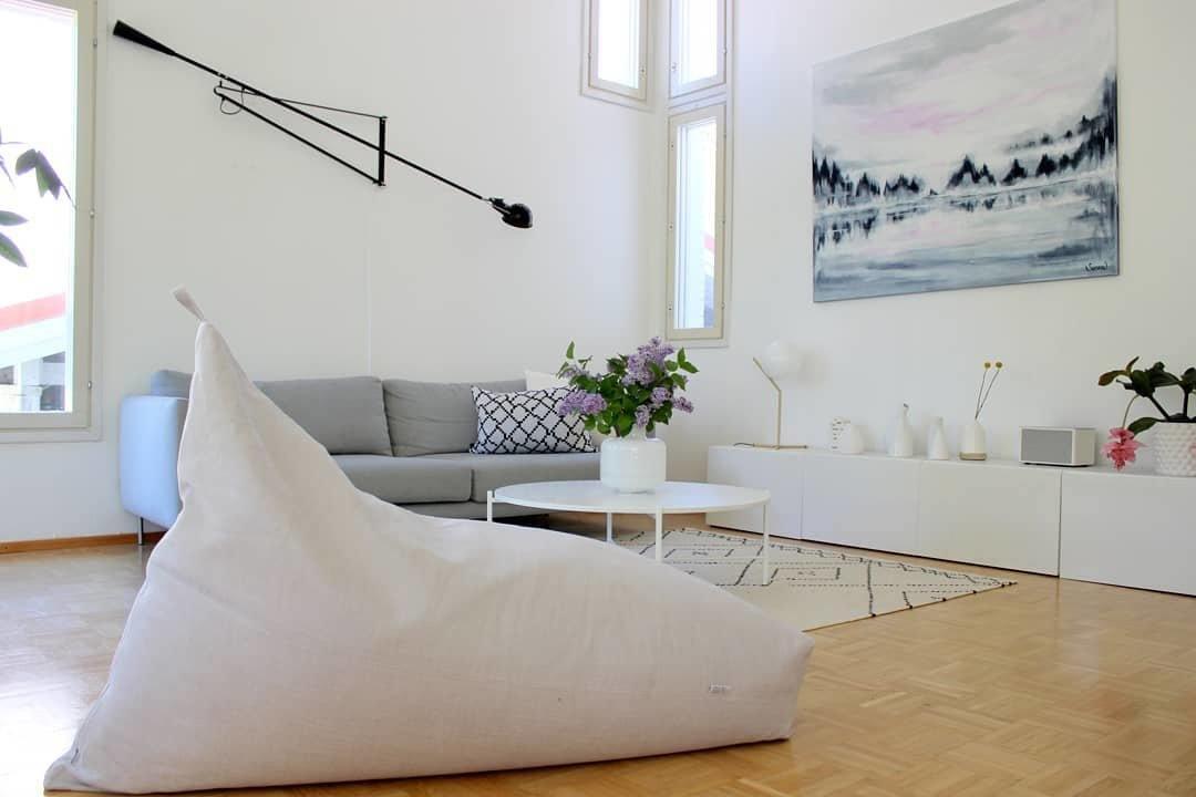 Black Swing-Arm Wall Light — Wall Sconce | Maison Monashee — view 39