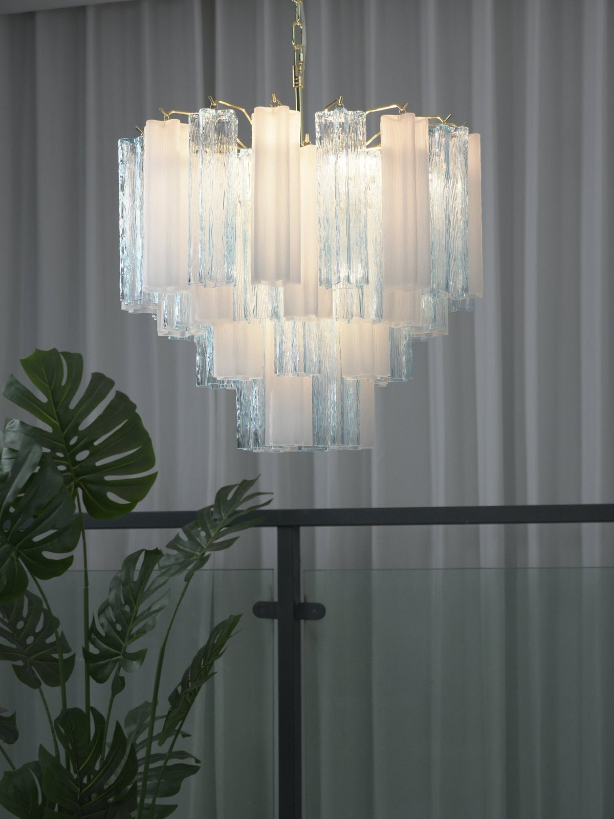 Contemporary Dining Chandelier — Chandelier | Maison Monashee — view 9