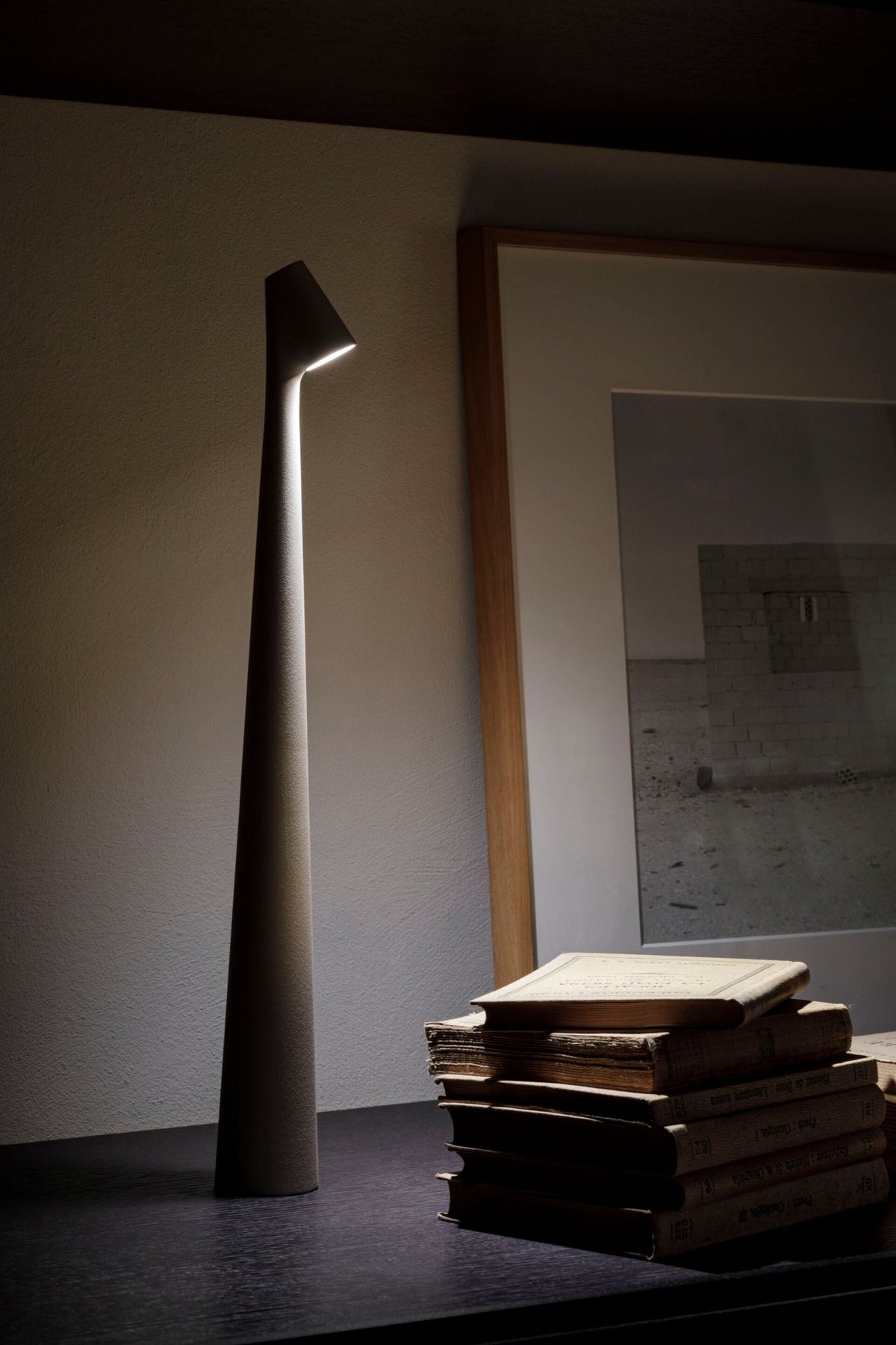 White Cordless Table Lamp — Table Lamp | Maison Monashee — view 79