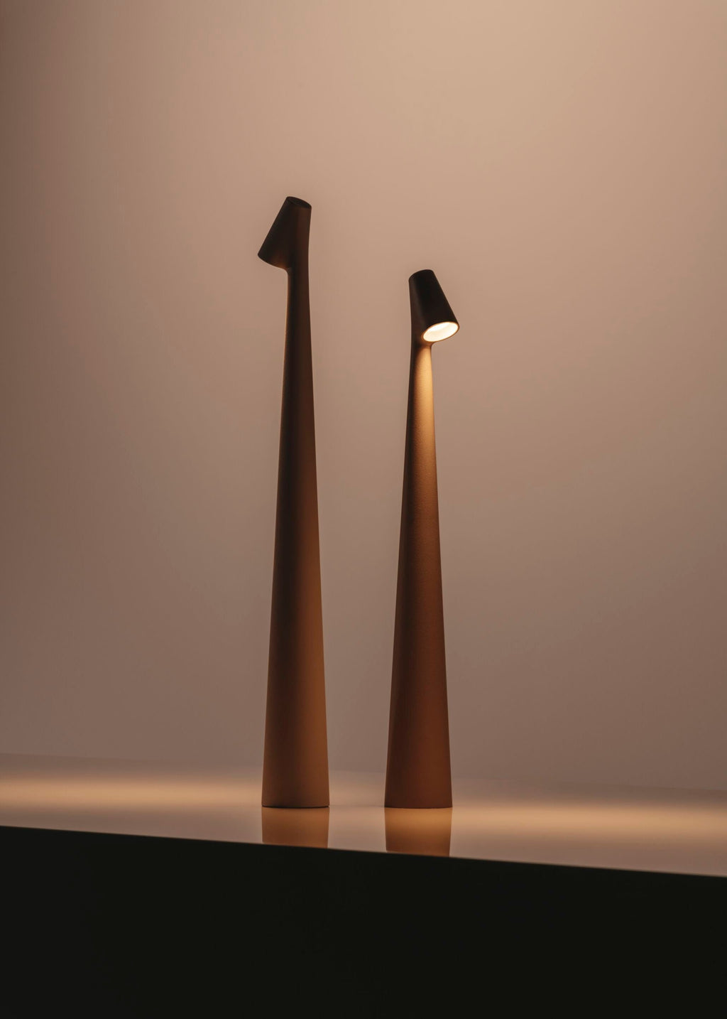 White Cordless Table Lamp — Table Lamp | Maison Monashee — view 92