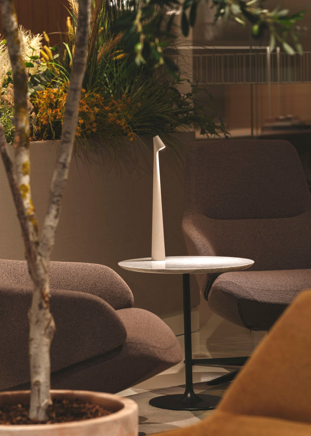 White Cordless Table Lamp — Table Lamp | Maison Monashee — view 76