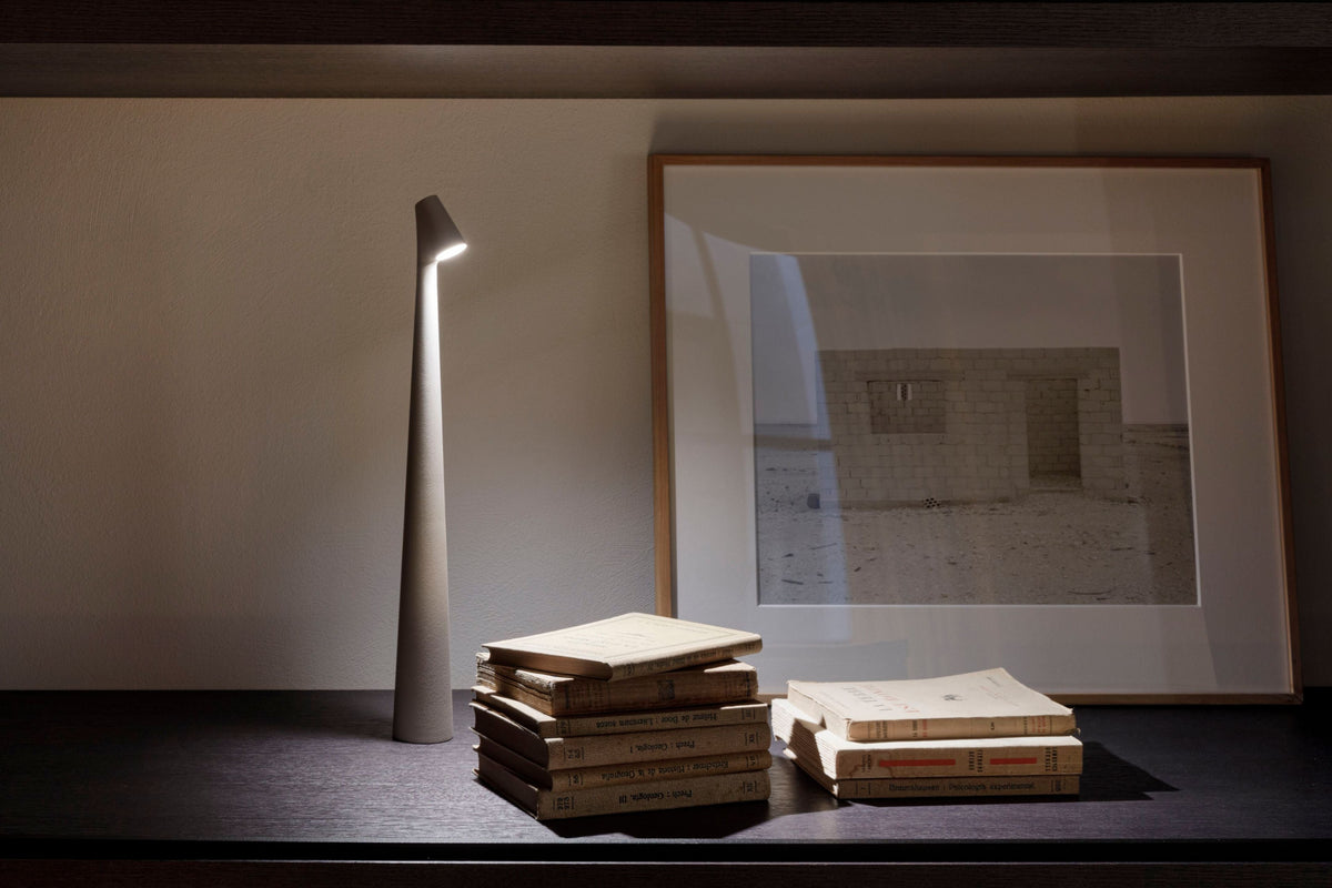 White Cordless Table Lamp — Table Lamp | Maison Monashee — view 78