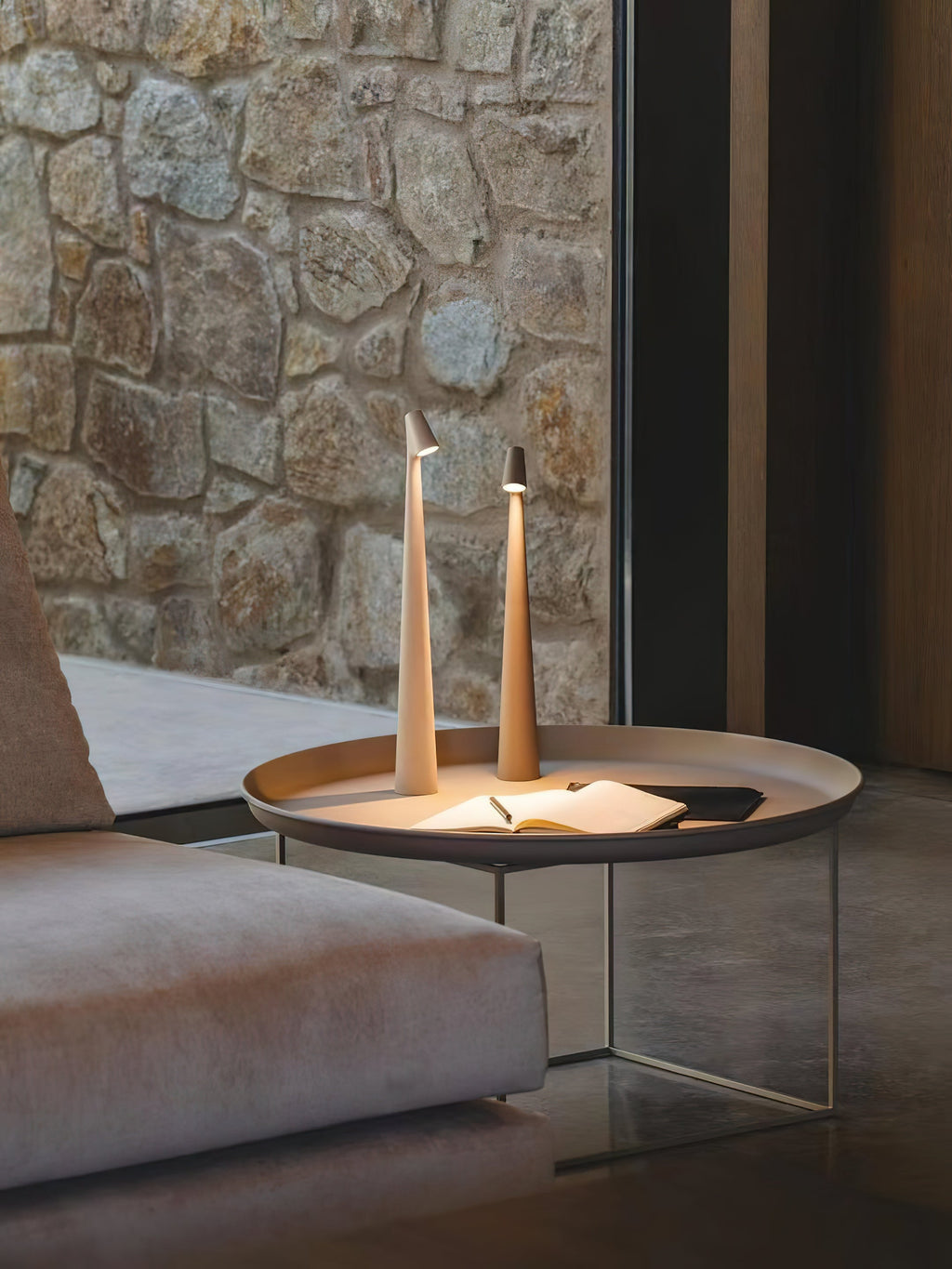 White Cordless Table Lamp — Table Lamp | Maison Monashee — view 107