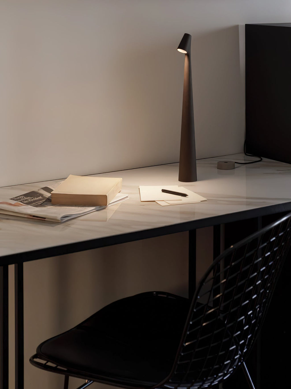 White Cordless Table Lamp — Table Lamp | Maison Monashee — view 64