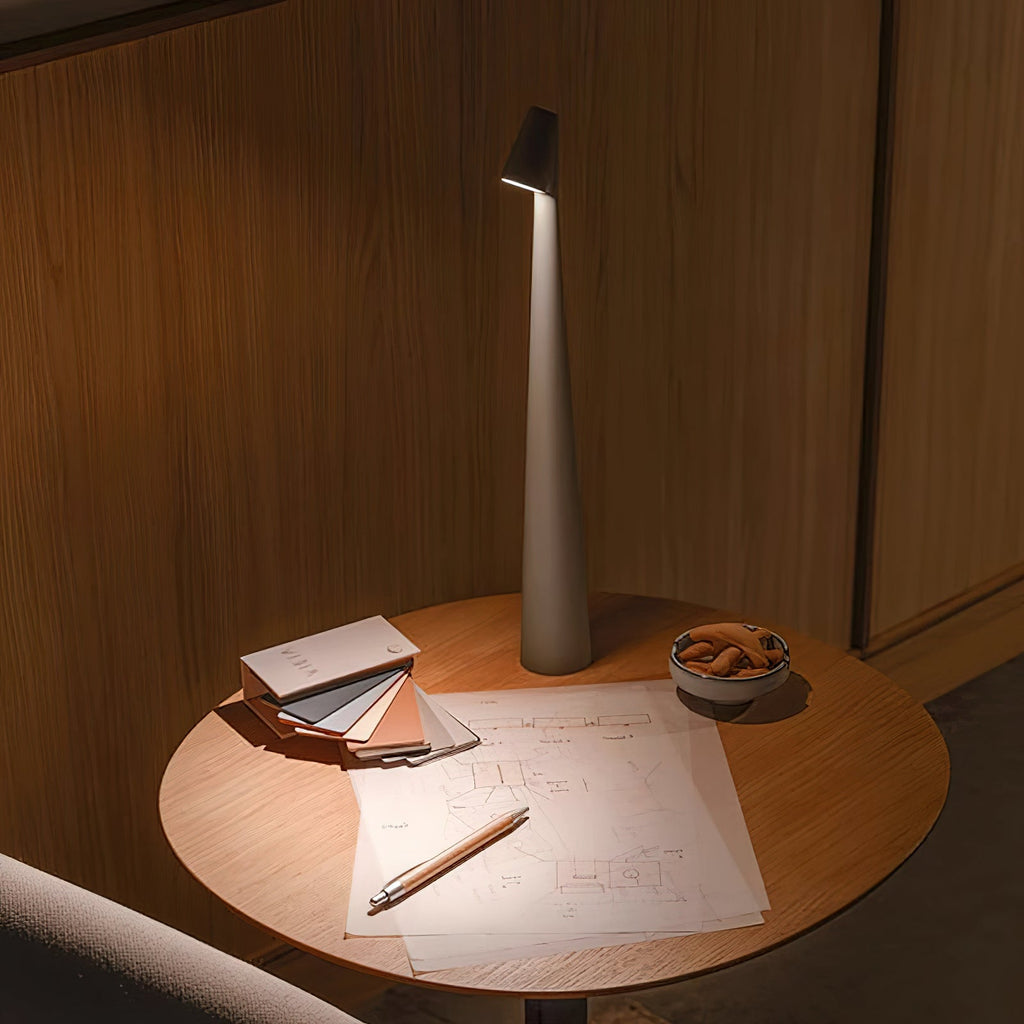 White Cordless Table Lamp — Table Lamp | Maison Monashee — view 49