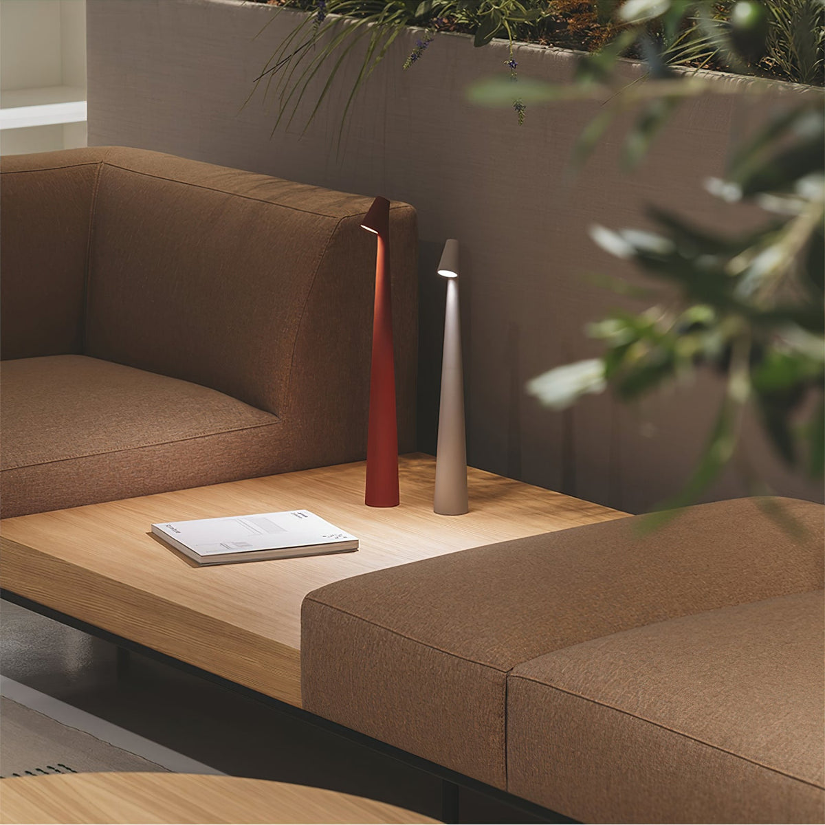White Cordless Table Lamp — Table Lamp | Maison Monashee — view 60