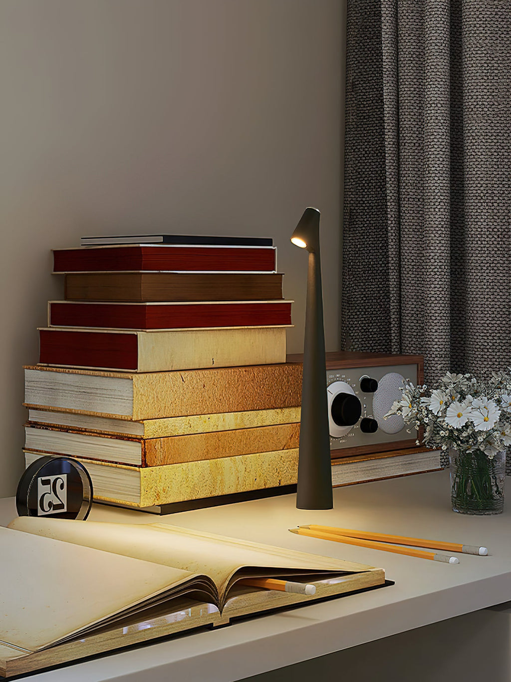 White Cordless Table Lamp — Table Lamp | Maison Monashee — view 62