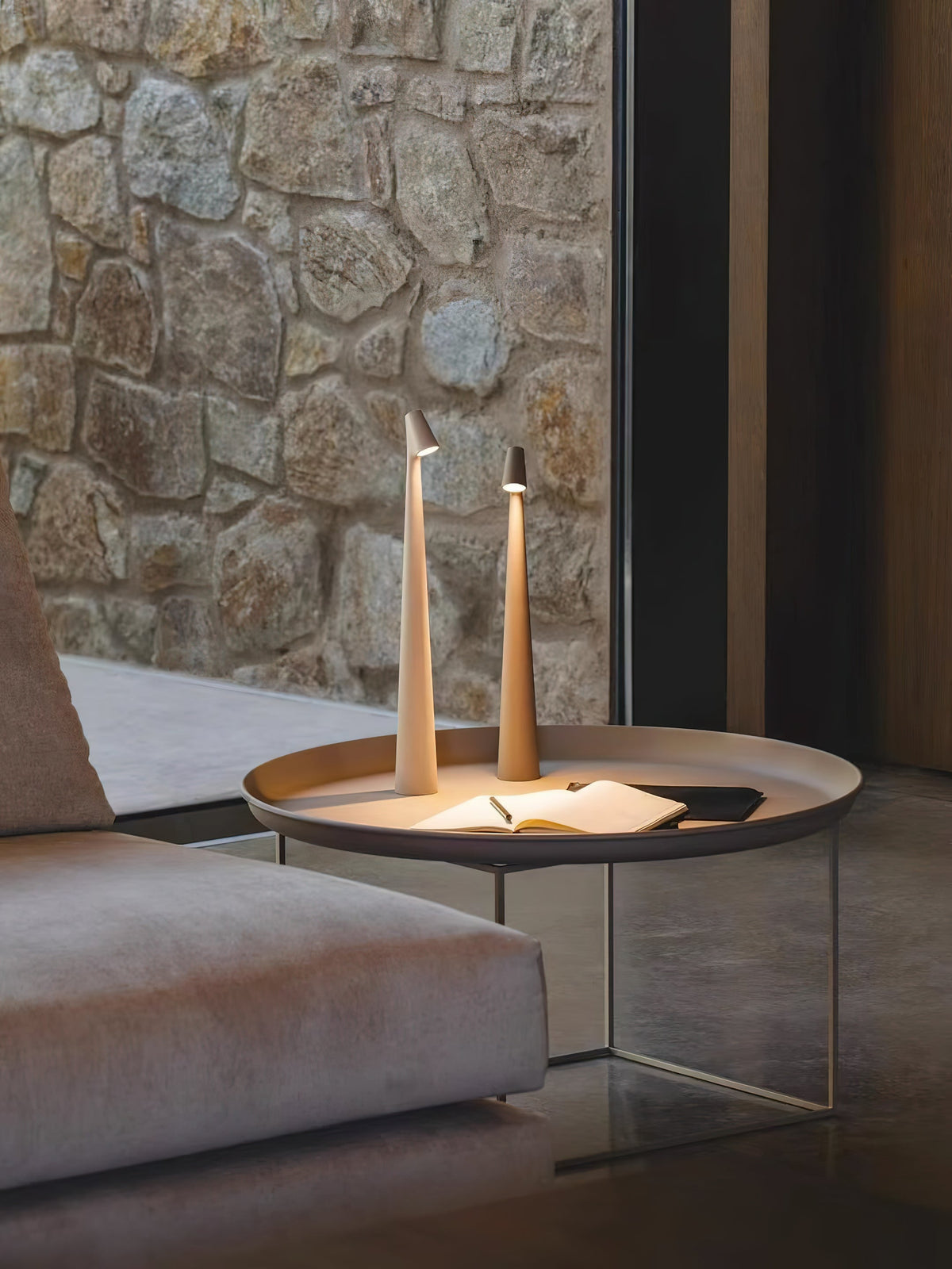 White Cordless Table Lamp — Table Lamp | Maison Monashee — view 41