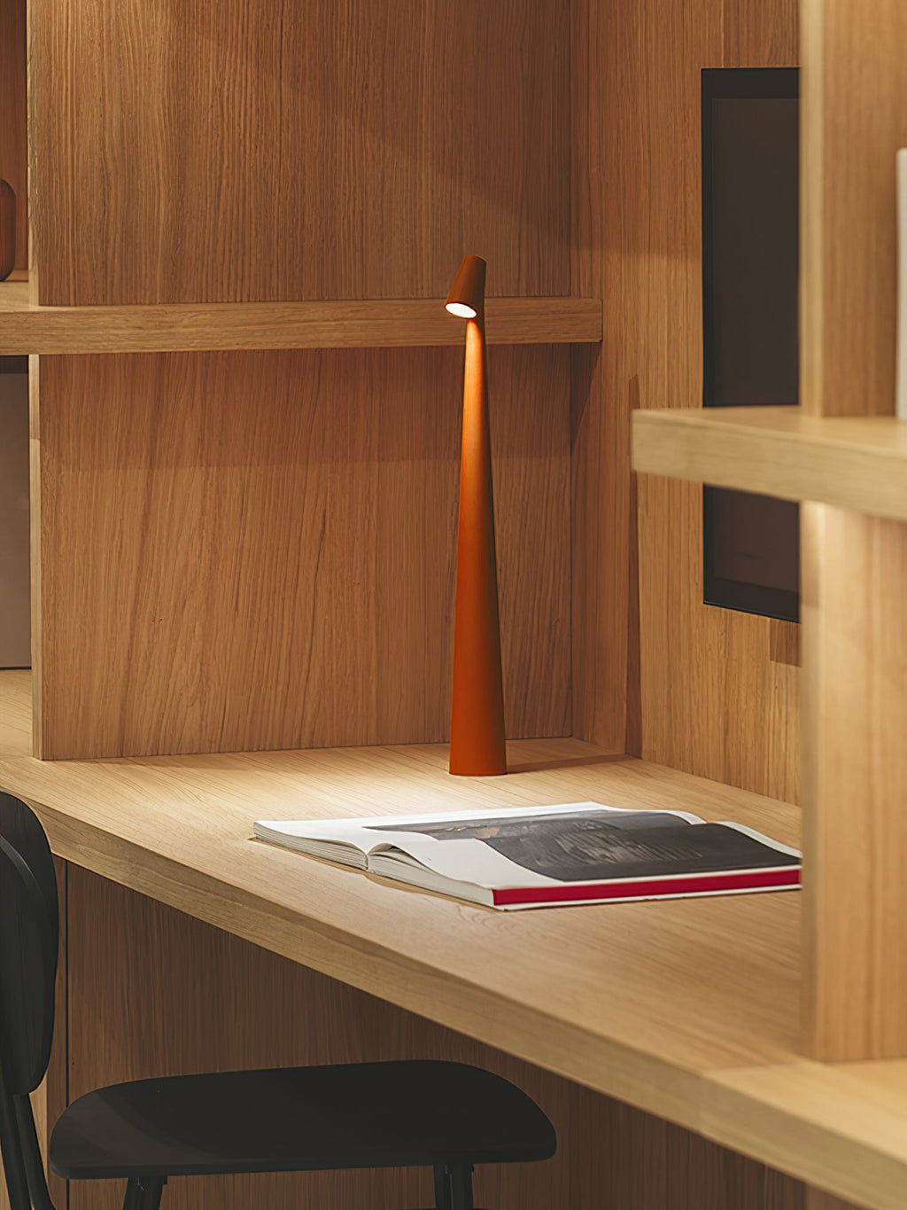White Cordless Table Lamp — Table Lamp | Maison Monashee — view 31