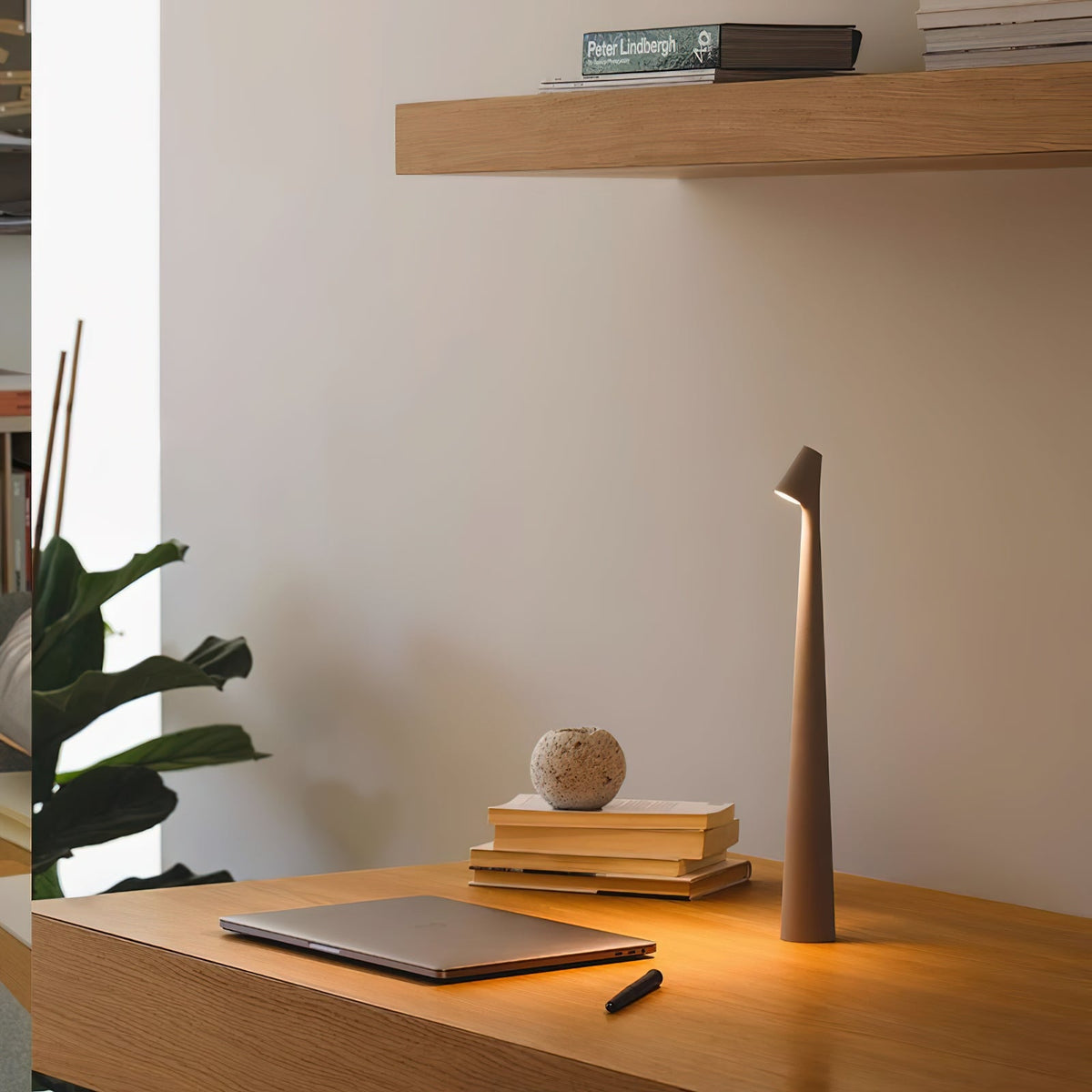 White Cordless Table Lamp — Table Lamp | Maison Monashee — view 20