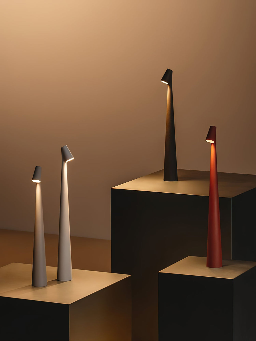 White Cordless Table Lamp — Table Lamp | Maison Monashee — view 7
