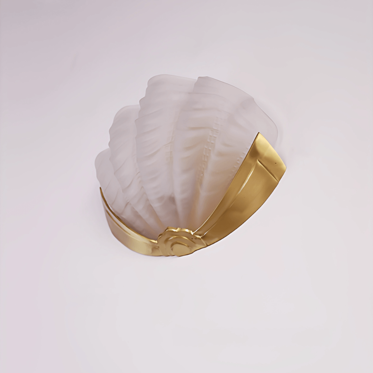 Vintage Shell Wall Sconce — Wall Sconce | Maison Monashee — view 23