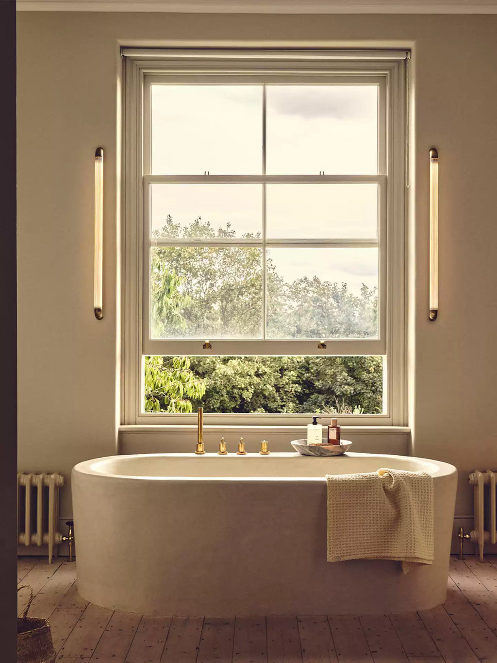 Ribbed Glass Wall Sconce — Wall Sconce | Maison Monashee — view 19