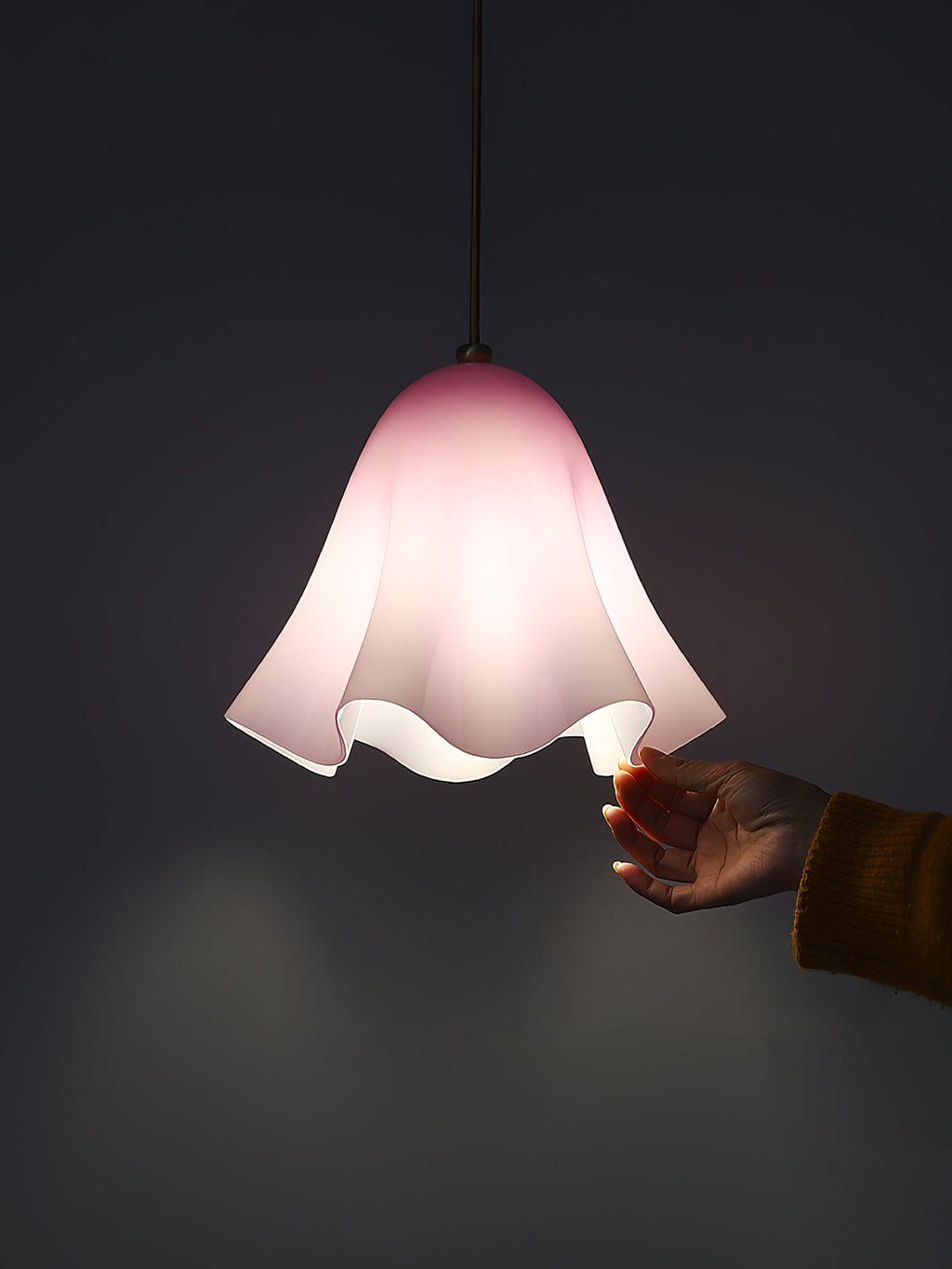 Glass Pendant Light for Dining Room — Pendant Light | Maison Monashee — view 3