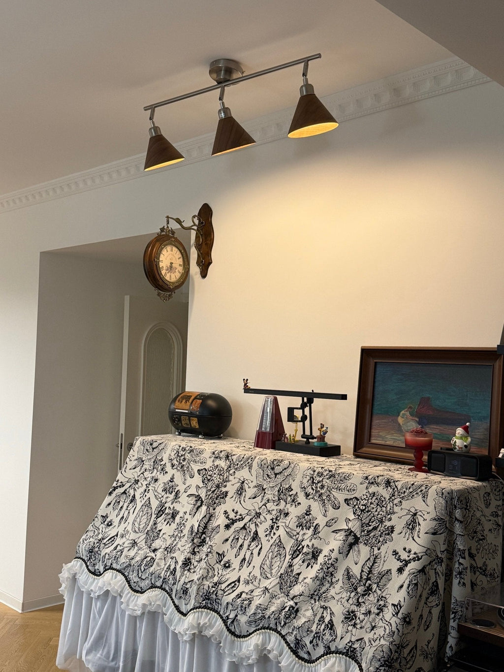 Ceiling Linear Light Fixture — Ceiling Light | Maison Monashee — view 12