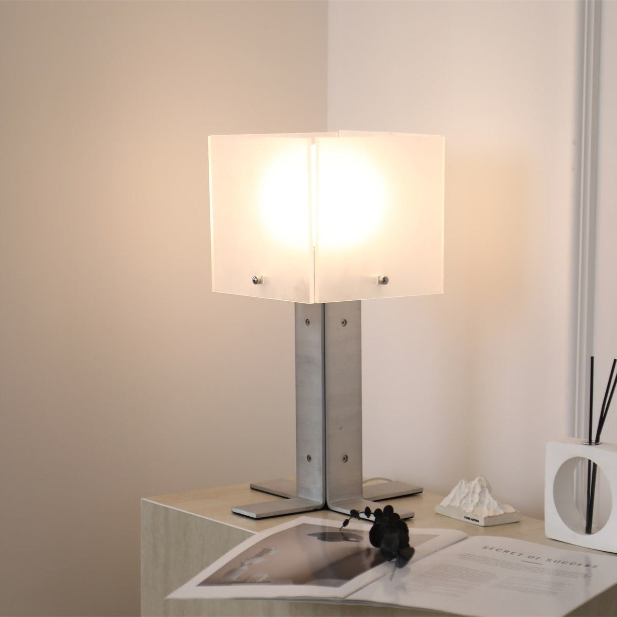 Square Bedside Table Lamp — Table Lamp | Maison Monashee — view 2