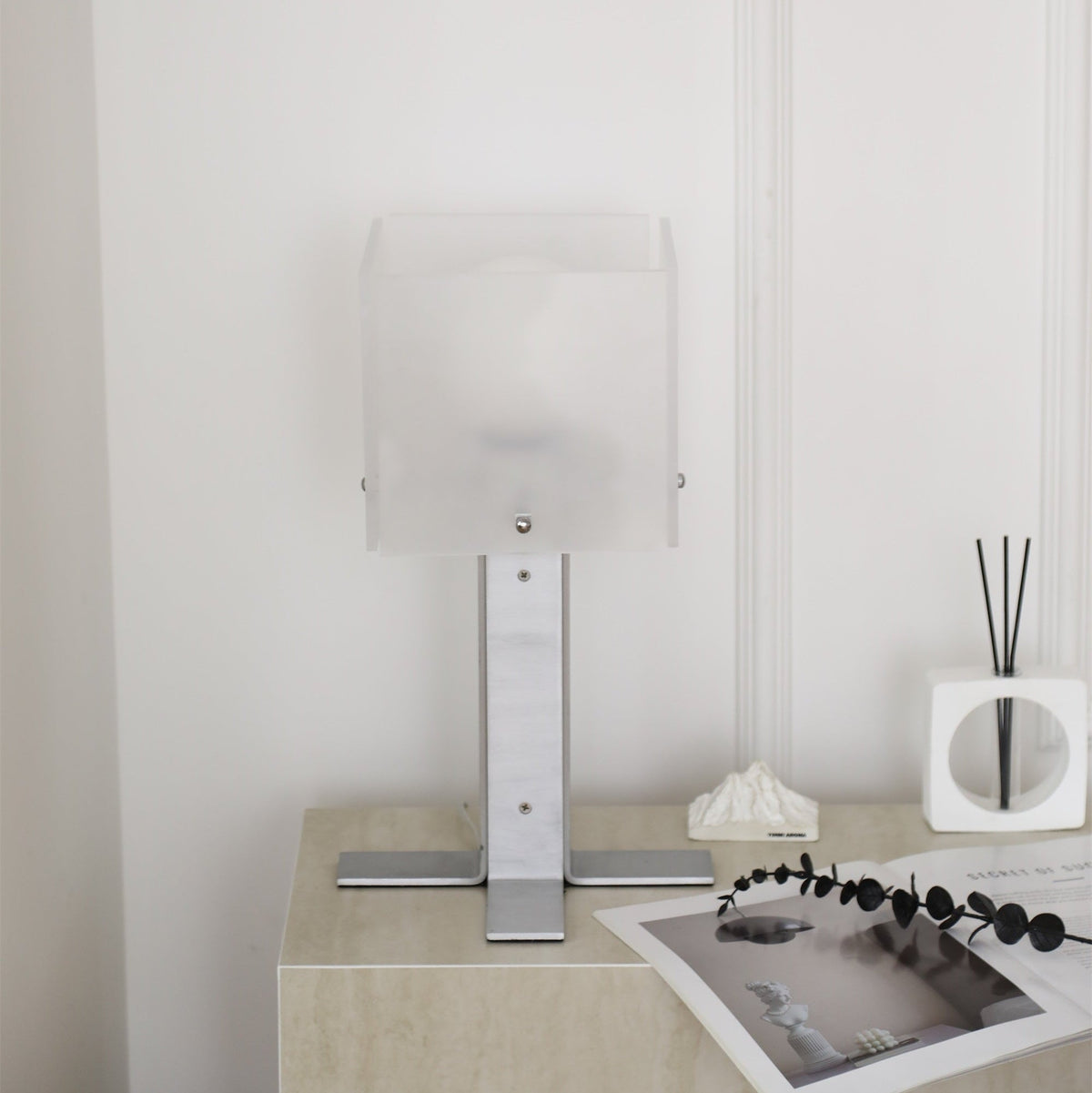 Square Bedside Table Lamp — Table Lamp | Maison Monashee — view 7