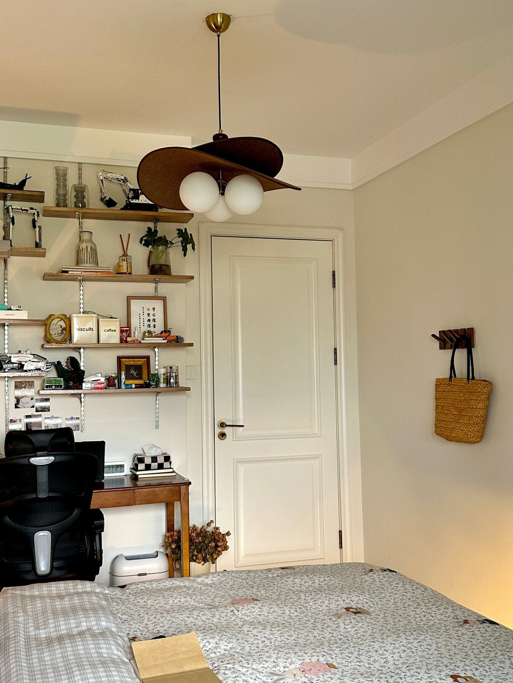 Flower Petal Chandelier — Chandelier | Maison Monashee — view 14