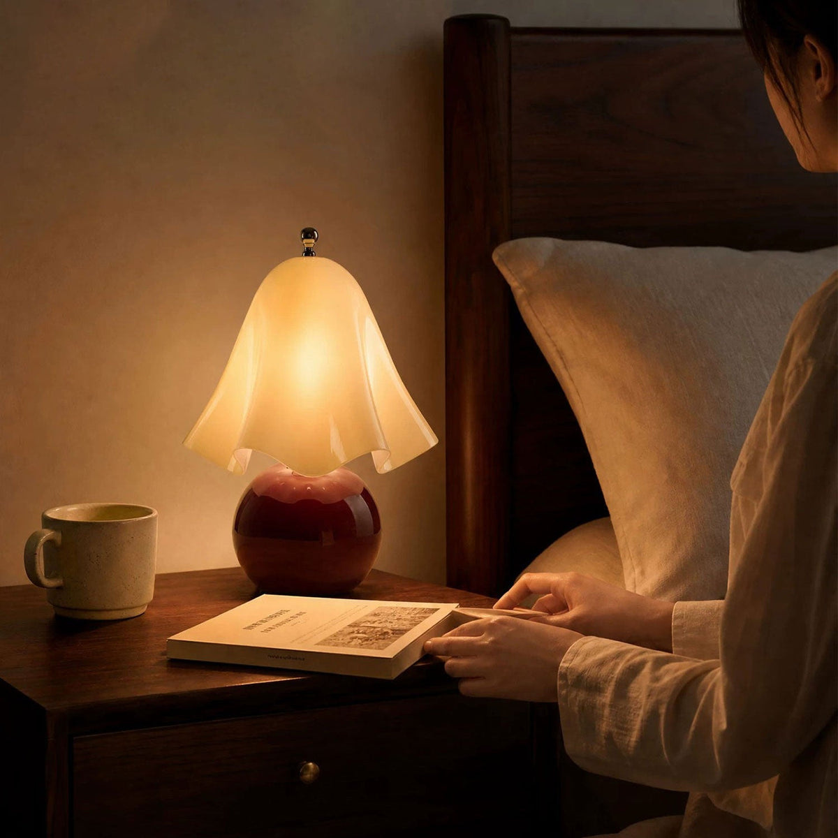 Small Glass Table Lamp — Table Lamp | Maison Monashee — view 7