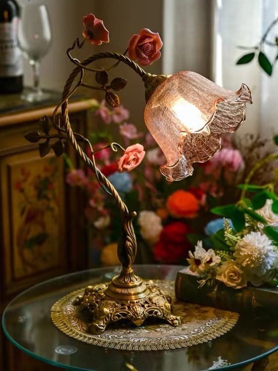 Flower Table Lamp Vintage — Table Lamp | Maison Monashee — view 7