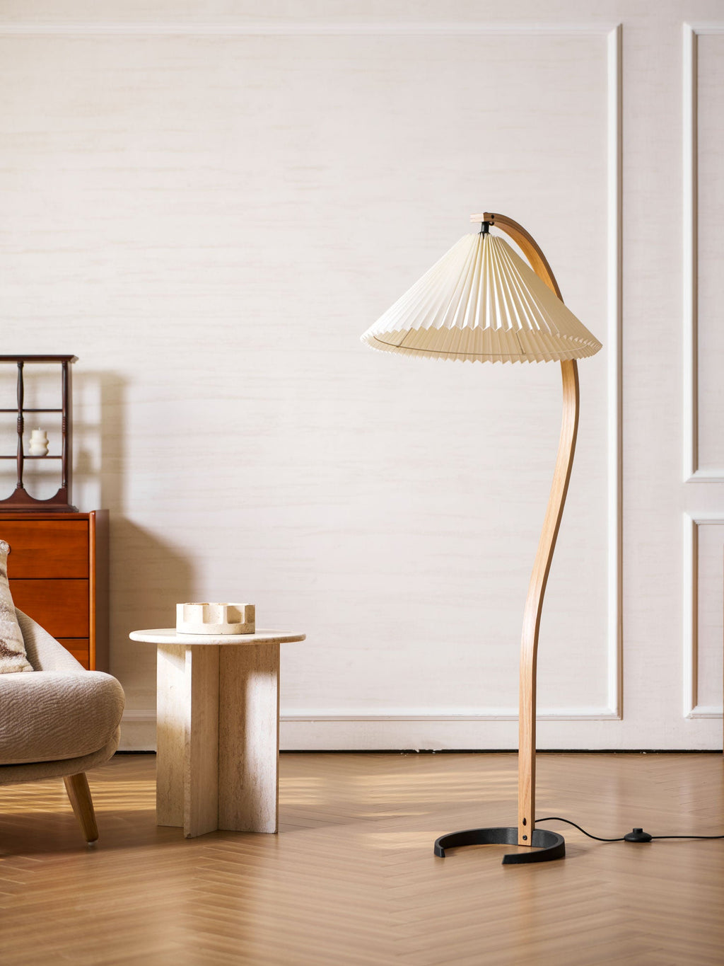 Scandinavian Wood Floor Lamp — Floor Lamp | Maison Monashee — view 131