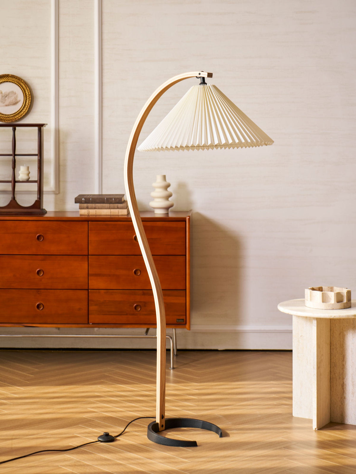 Scandinavian Wood Floor Lamp — Floor Lamp | Maison Monashee — view 128