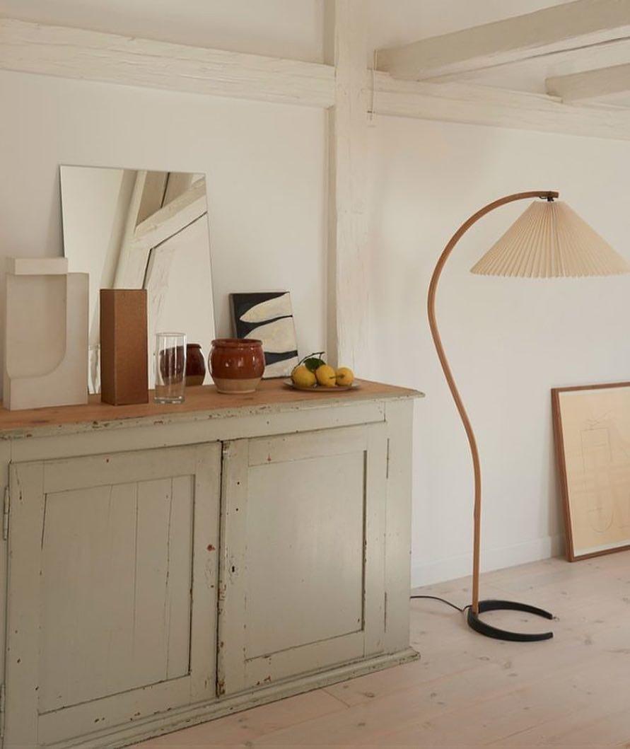 Scandinavian Wood Floor Lamp — Floor Lamp | Maison Monashee — view 42