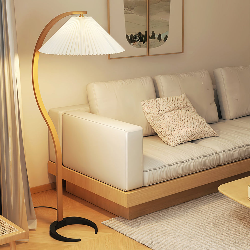 Scandinavian Wood Floor Lamp — Floor Lamp | Maison Monashee — view 27