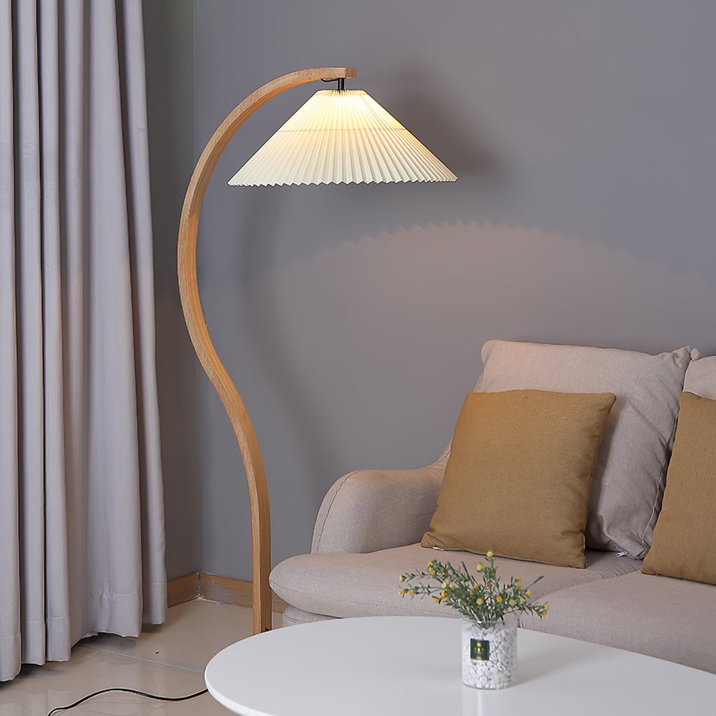 Scandinavian Wood Floor Lamp — Floor Lamp | Maison Monashee — view 107