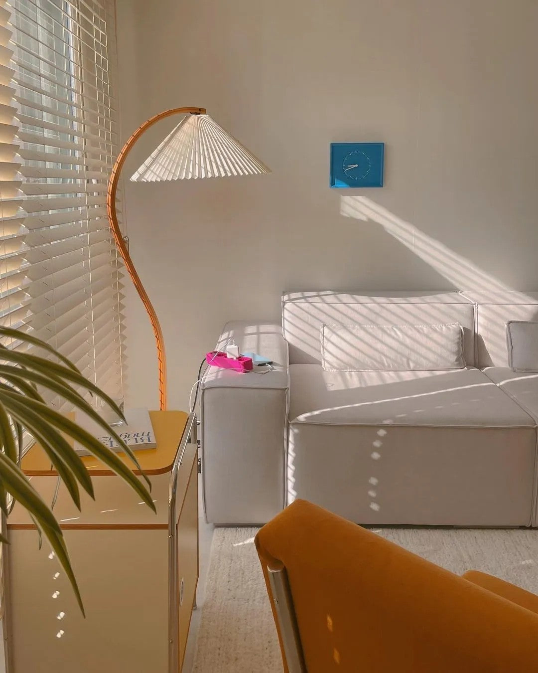Scandinavian Wood Floor Lamp — Floor Lamp | Maison Monashee — view 74