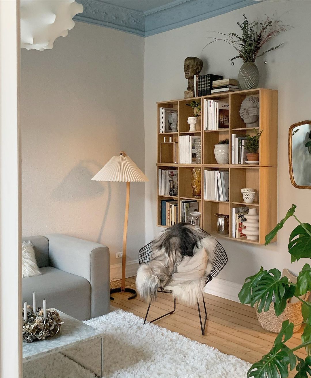Scandinavian Wood Floor Lamp — Floor Lamp | Maison Monashee — view 77