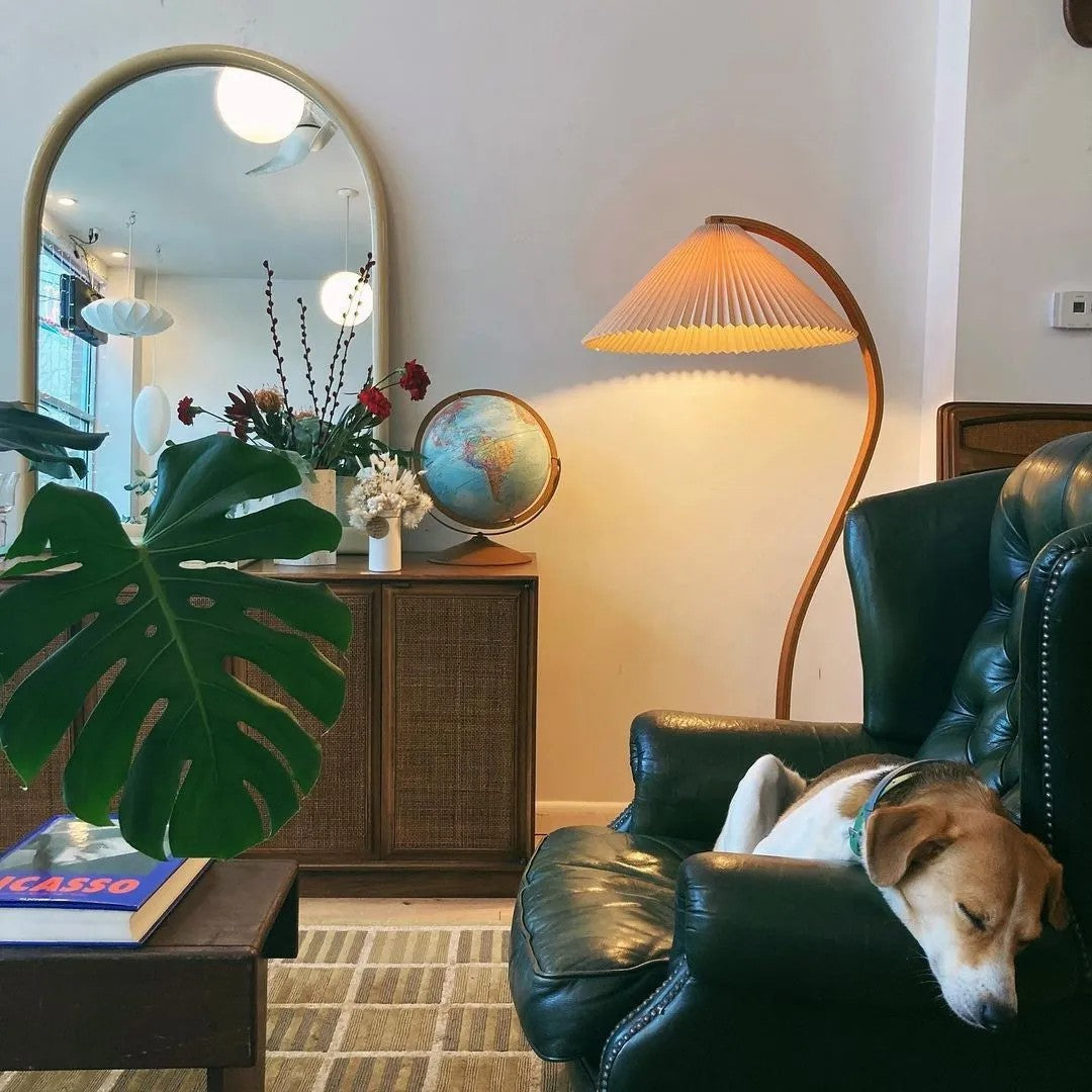 Scandinavian Wood Floor Lamp — Floor Lamp | Maison Monashee — view 38