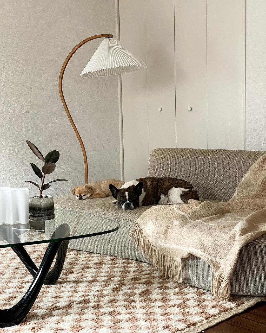 Scandinavian Wood Floor Lamp — Floor Lamp | Maison Monashee — view 94