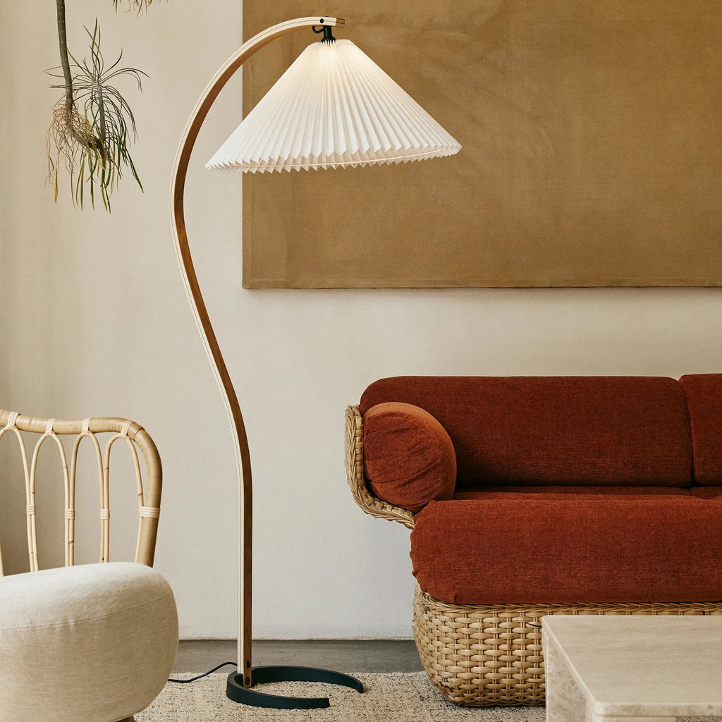 Scandinavian Wood Floor Lamp — Floor Lamp | Maison Monashee — view 11