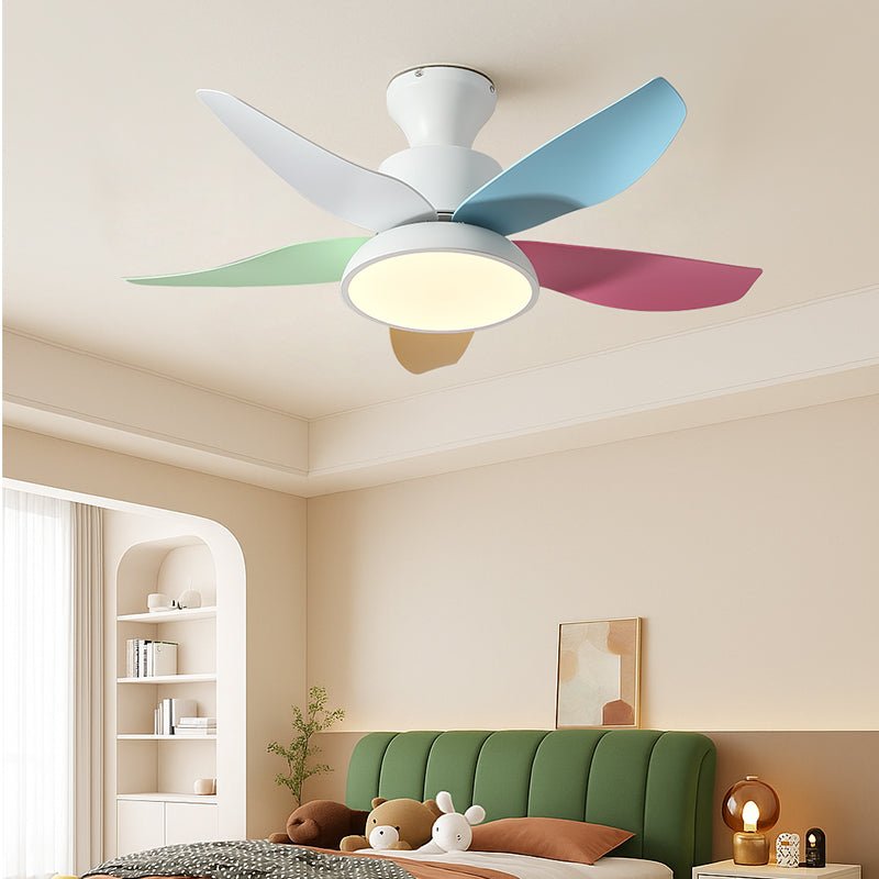 White Ceiling Fan with LED Light — Ceiling Fan | Maison Monashee — view 2