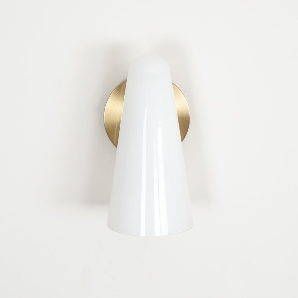 Modern Glass Sconce — Wall Sconce | Maison Monashee — view 67