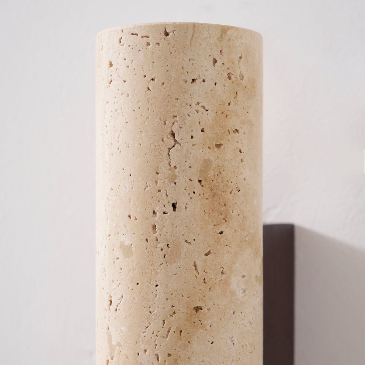 Modern Plug-In Wall Sconce — Wall Sconce | Maison Monashee — view 12