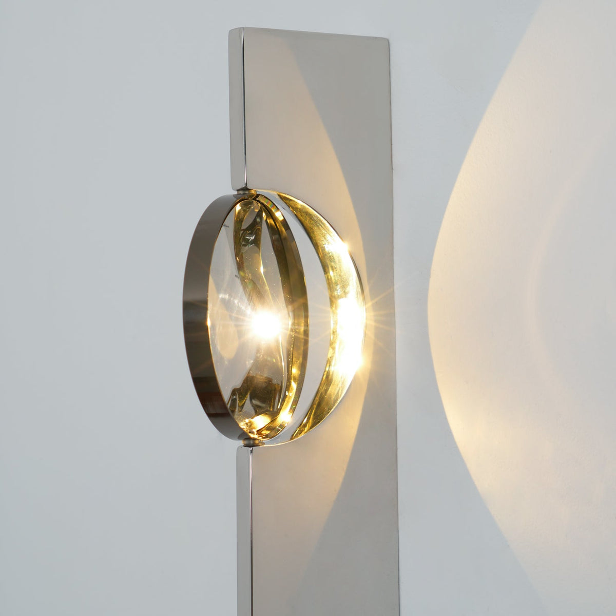 Black Plug-in Wall Sconce — Wall Sconce | Maison Monashee — view 8