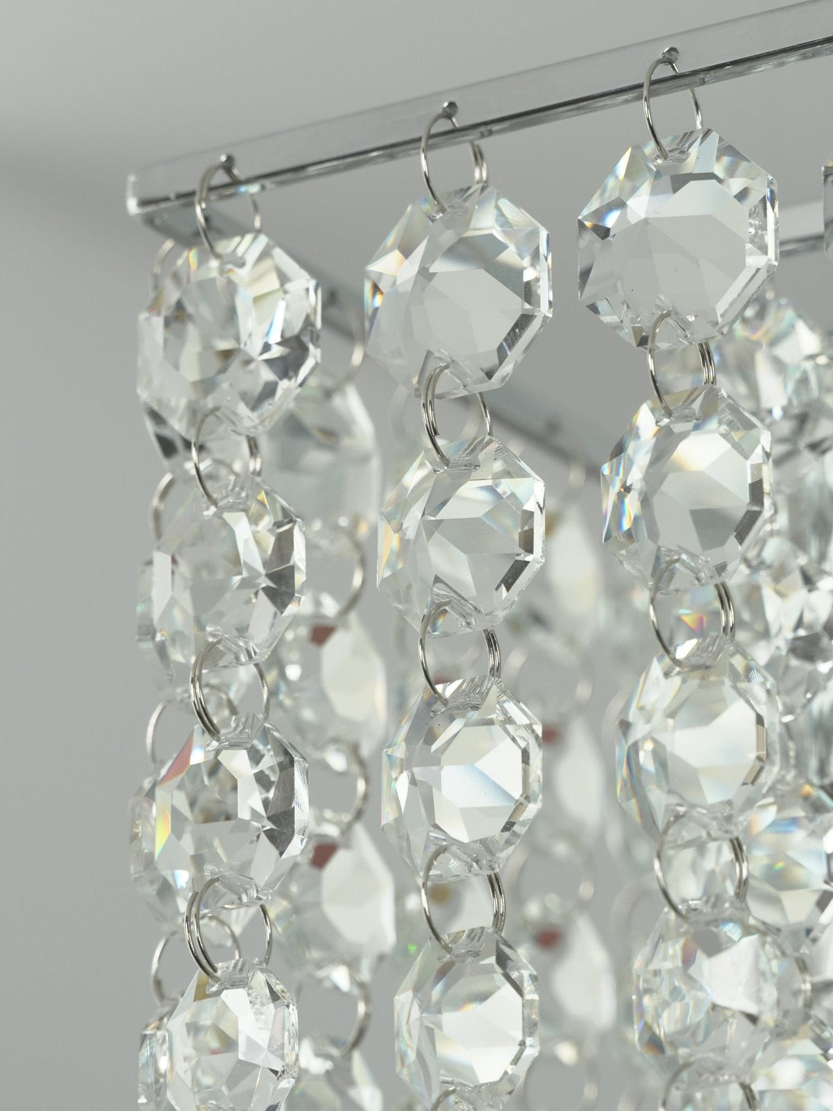 Crystal Pendant Chandelier Lighting — Chandelier | Maison Monashee — view 15