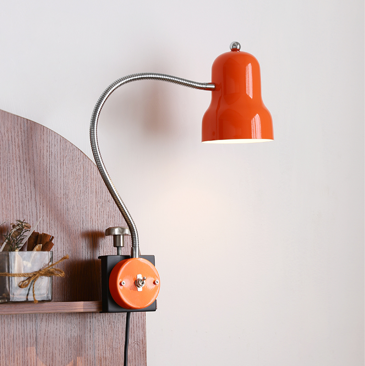 Retro Metal Desk Lamp — Table Lamp | Maison Monashee — view 2